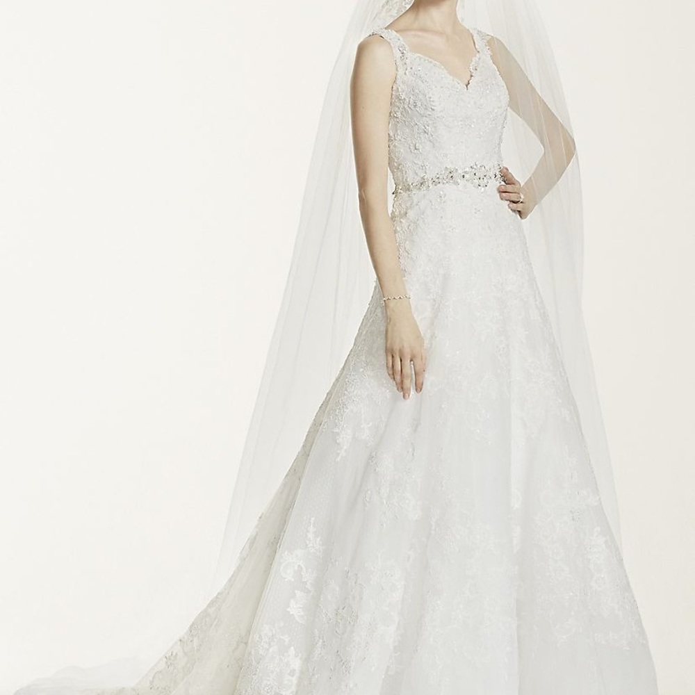 Oleg Cassini Wedding dress size 10